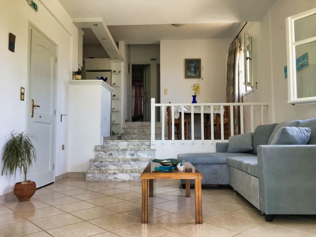 Anthoula'S Sea View Apartment Piso Livadi Exterior photo