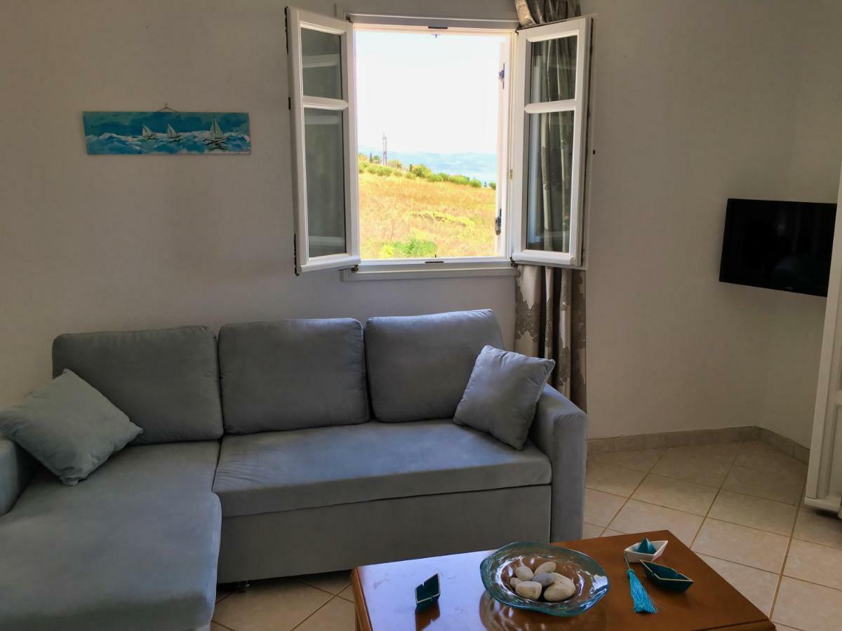Anthoula'S Sea View Apartment Piso Livadi Exterior photo
